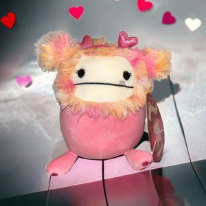 COPY - 5-inch 2024 Valentine's Day Caparinne (Wearing Heart Antlers) Squishmall…